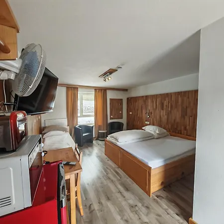 Motel Max 3*