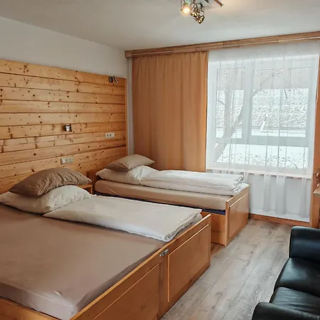 Motel Max